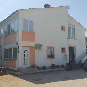 Vendégház Dijana, Krk Town